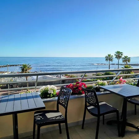 Bloom Al Mare *